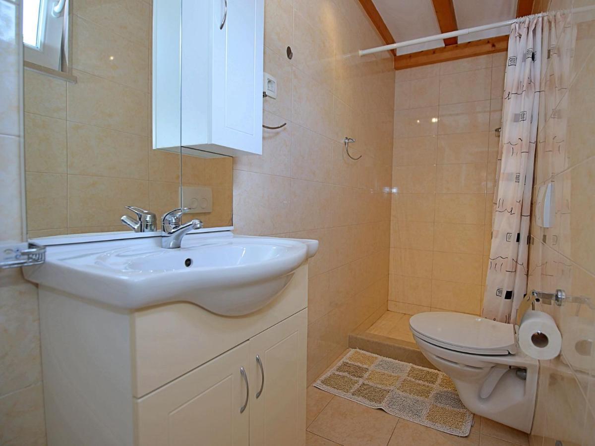 Holiday Home Villa Tonka Sutivan Esterno foto